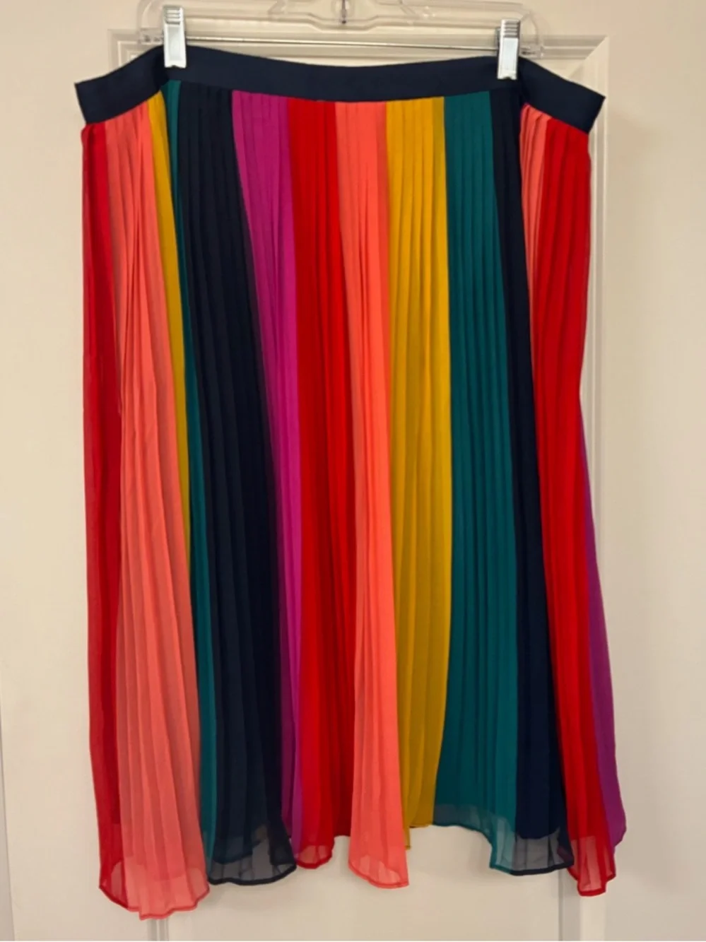 J.CREW Sunburst Pleated Midi in Rainbow Colorblock Stripe A-line Skirt Size 18 - Picture 3 of 9